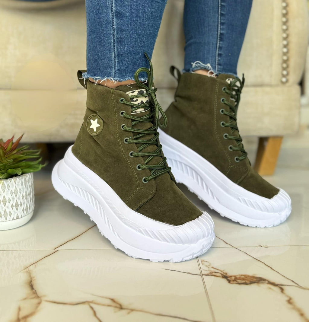 gid://shopify/MediaImage/24692326400094